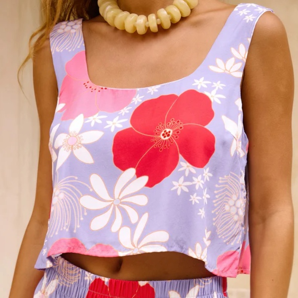 Lavender Floral Scoop Crop Top with Red Accents